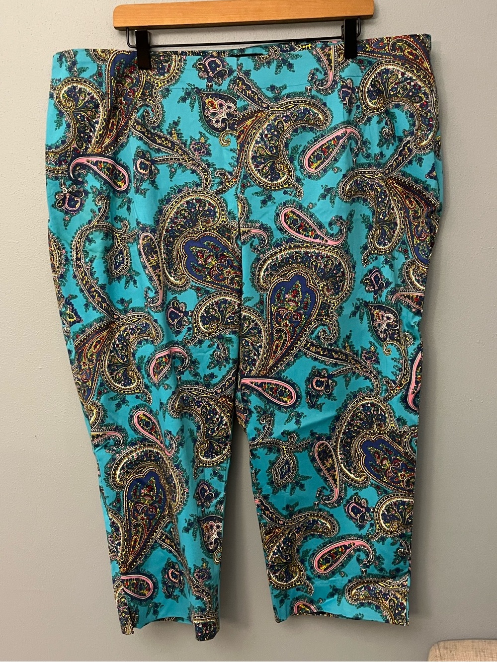 Talbots Paisley Cropped Pants